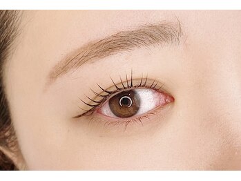 ありる/まつ毛パーマ