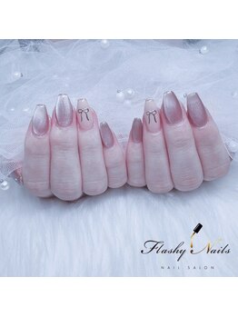 フラッシーネイルズ(Flashy Nails)/yui担当