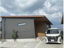 ママニエ(ma maniere)の雰囲気（広い分譲地内になります。間違われないようお願いいたします！）