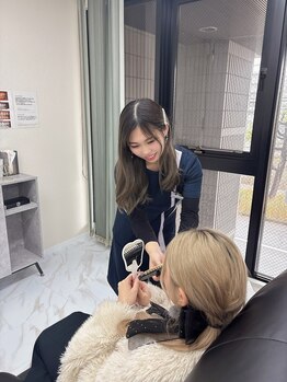 ホワイトニングショップ 本厚木店の写真/輝く白い歯で好印象&清潔感UP☆コーヒー/タバコによる歯の黄ばみ着色が気になる方に♪初めての方も◎