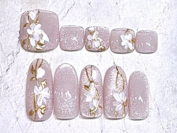 ネイルサロン 爪の写真/豊富なデザインであなたの指先を演出☆高い技術と丁寧な施術で仕上がりも◎周りと差をつけませんか？