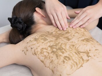 TD 鵜沼店/ハーブピーリング 背中上