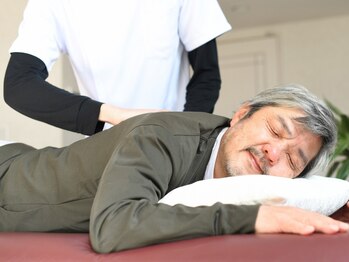 ワンプラス(OnePlus+)の写真/【平尾駅1分】日本人男性の不定愁訴No.1の腰痛改善を得意とします。幅広いメニューで対応☆