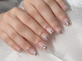 スキニーフレンチネイル