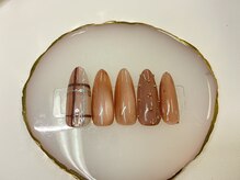 クイーンズネイル(Queeens nail)/チェックネイル　本日空きあり