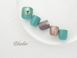 FOOT　Vivid Summer Nail