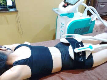 ヨガ アンド リラクゼーション からだの恵み 安城サロンの写真/【結果重視】辛い運動なし!ベットに寝た状態で筋力UP＋脂肪燃焼!たっぷりコースダイエット成功率95%以上!