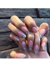 レイネイル アンド レイアイ 長嶺店(RAY NAIL & ray eye)/スカルプラメグラデーション