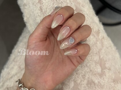 ブルーム(Bloom)の写真