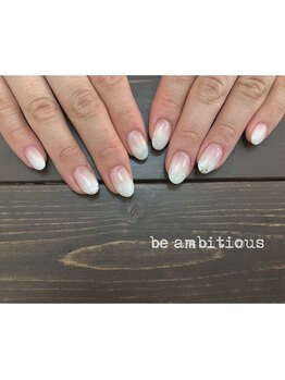 ネイルサロンアンドスクール ビーアンビシャス(be ambitious)/ホワイトグラデーション