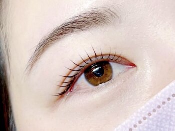 まつげのお店 クルン(KLUN)の写真/人にやさしく美しく。防腐剤フリーの自然派ラッシュリフト“シンプリフィ”も新たに導入