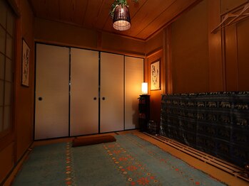 かくれ家 和/タイルームの雰囲気