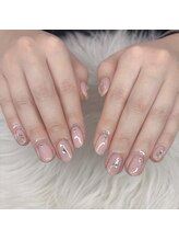 ナキ(NAKI)/ちゅるんネイル