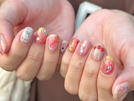 らくがきネイル/赤ネイル