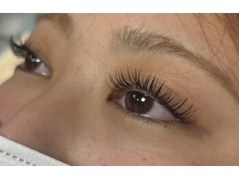 アース 津田沼店(EARTH Eye & Aesthetic)/パリジェンヌ×フラットラッシュ