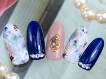 ナナズネイル 西小倉店(NANA's Nail)/