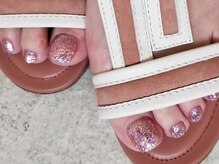 ネイルアンドアイラッシュスタジオ シュシュ(chouchou)/フットネイルギラギラフラッシュ