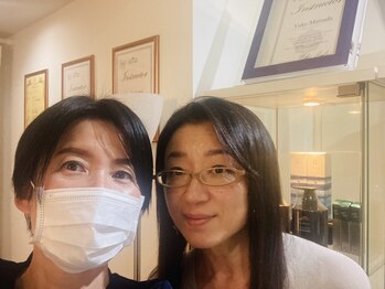 ブリリアン/眉毛を伸ばしてハリウッドブロウ