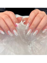 ホワイトパールネイル