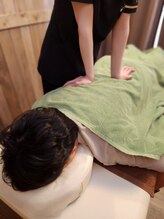 クマの冬眠 南川添店/施術風景