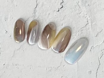 フレイムス アイラッシュ アンド ネイル(FRAMES)/オーロラニュアンスネイル