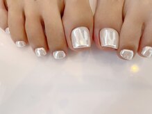 キラネイル アンド アイラッシュ by World Beauty(KIRA)/白ミラーネイル