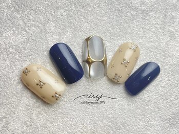 アイヴィー(IVY)/ビジューネイル