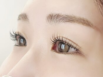 ソワムル(Soime Lu)の写真/毎回同じアイリストが担当♪まつ毛の状態や好みを把握し、安定の仕上がりへ◎無理のないペースで通え安心◎