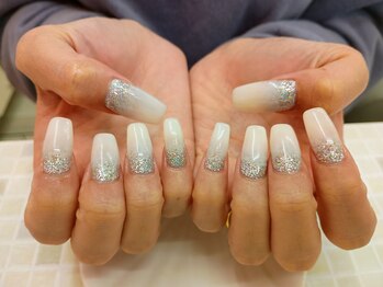 エムネイルズ(m nails)/