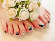 ブリエカドー(Briller Cadeau)/上品黒ネイル（フット）