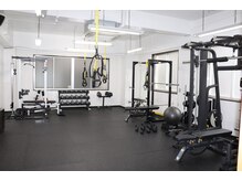 ベロカゴシマ 高見馬場本店(BELLO KAGOSHIMA)の雰囲気(トレーニングマシンも多数完備!!)