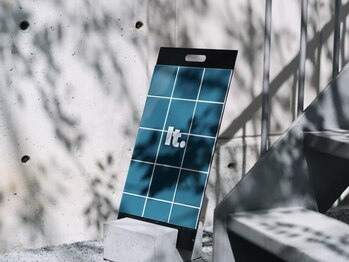 イット(It.)/Salon gallery