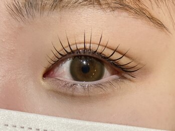 ラシク 梅田(lacicu)の写真/〈カウンセリング重視★〉次世代まつ毛パーマ[パリジェンヌ¥4500]ナチュラルな目元がすっぴん美人の秘訣♪