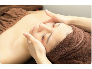 カラーリリー アンド ユン(Calla lily & yun)/ハンドテクニックトリートメント