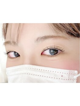 ナチュラル上品な目元にしたい