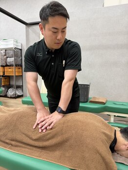 GROW UP接骨院・鍼灸院 北大路駅前/腰痛・足のむくみを解消！