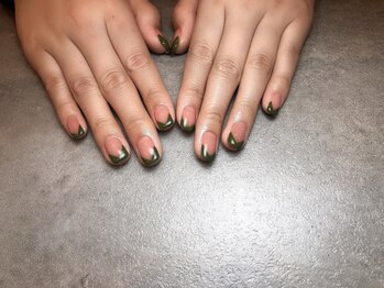 ネイルアイルーム トテ(tote.)/オシャレフレンチ