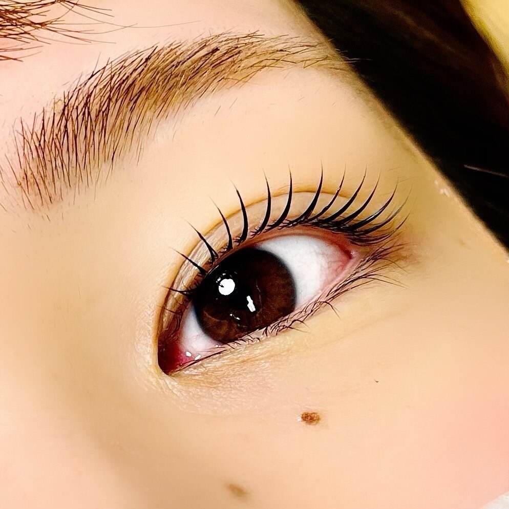 ネイル アンド アイラッシュ ヨンマルニ(Nail&eyelash 402