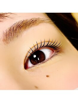 ネイル アンド アイラッシュ ヨンマルニ(Nail&eyelash 402)の写真/【似合わせまつ毛パーマ¥5000】お一人お一人の目の形やまつ毛の長さなどから一番合うデザインをご提案♪