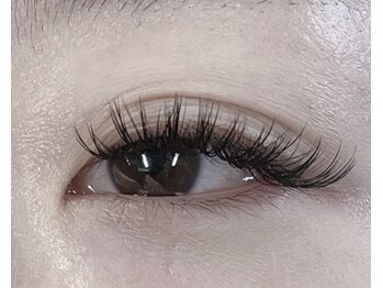 ルチア(Lucia)/持ち◎濃さ◎