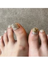 グラント(grant)/ぶっくりミラーネイル