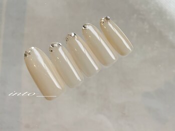 ネイルサロン イントゥ(into_)/キラキラ ストーン ベージュ