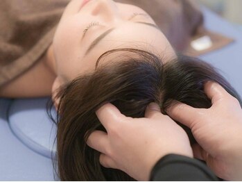 ボディフィロソフィー(BODY PHILOSOPHY)の写真/「頭が重い」「眠れない」そんなあなたへ。整体＋ドライヘッドスパで、心身をリセットする至福のひととき。