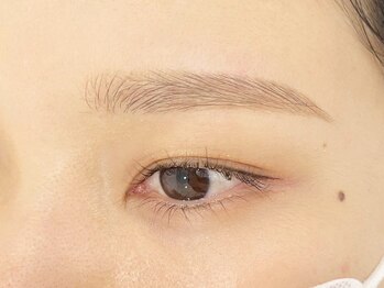 エルブリンク(elblink)の写真/【笹塚駅徒歩2分】初めての方大歓迎！プロの技術でモテ可愛な目元をGET◎垢抜け眉に仕上げていきます♪