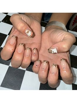 モレリア 心斎橋店(morelia)/ヒョウ柄フレンチネイル