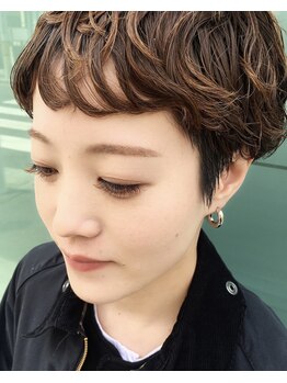 フィービー(pheebe)/カラーエクステ