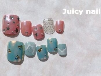 ジューシーネイル 天神店(Juicy nail)の写真/【フットネイル￥4200～】普段の何倍も可愛く魅せる足元でお洒落を楽しむ♪オシャレ女子のおすすめサロン☆