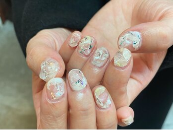 カーティシーネイルズ(curtisii NAILS)/