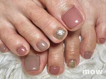 モウ(mow)/フットネイル