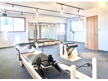 イグネス 熊本菊陽2号店の雰囲気(リフォーマー、キャデラック、チェア等の主要マシン完備◎)